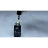 Kép 2/3 - ONE Step Géllakk 5ml #070 ezüst csillámos, arany fénnyel
